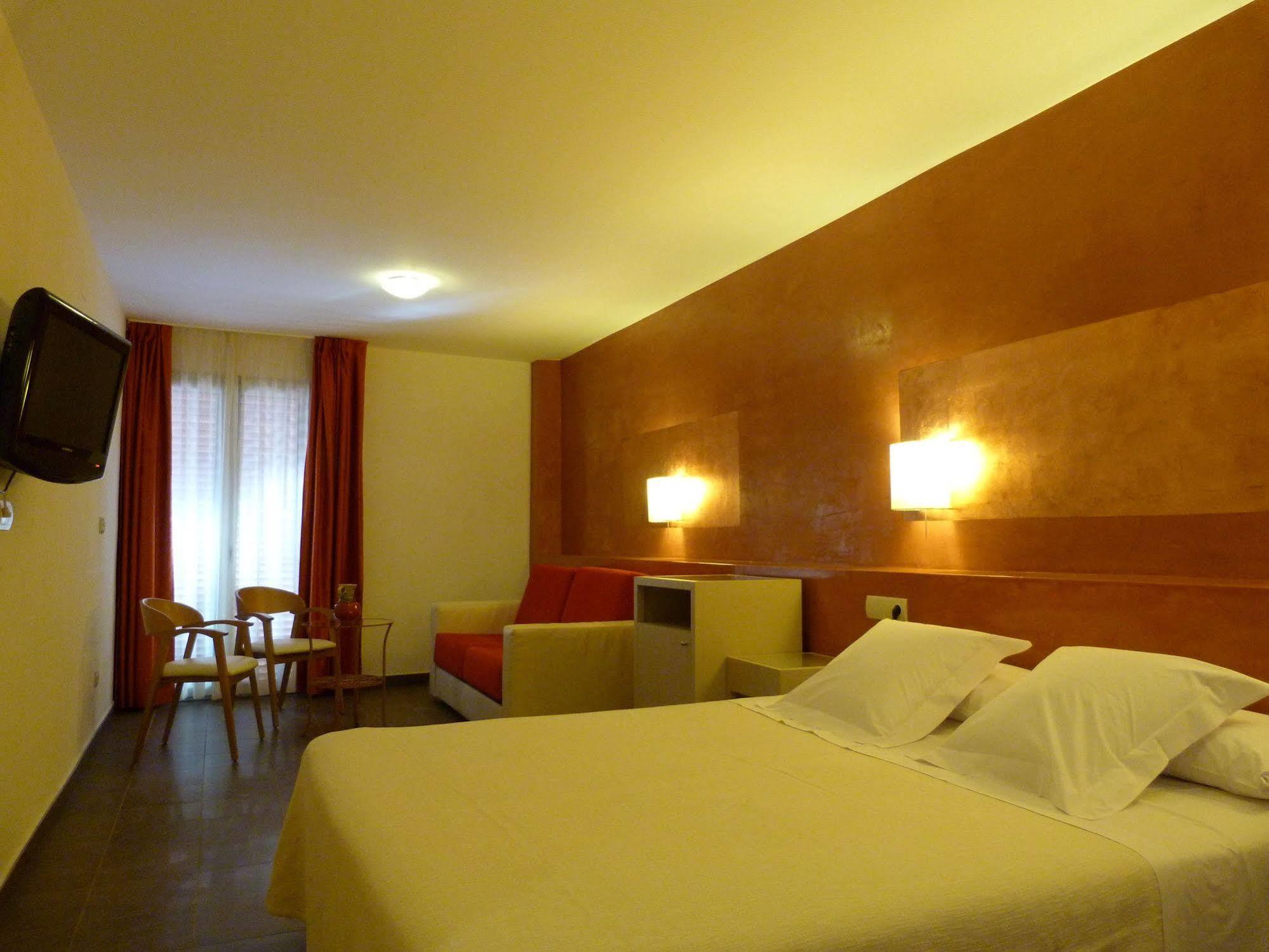 Hotel Carmen Росес Екстер'єр фото